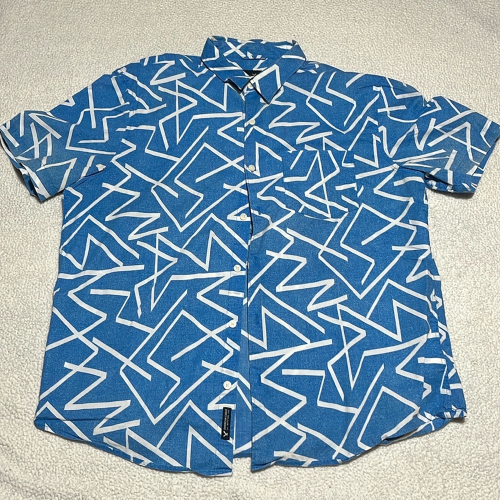 American Eagle Blue Patterned Casual Button Down Shirt